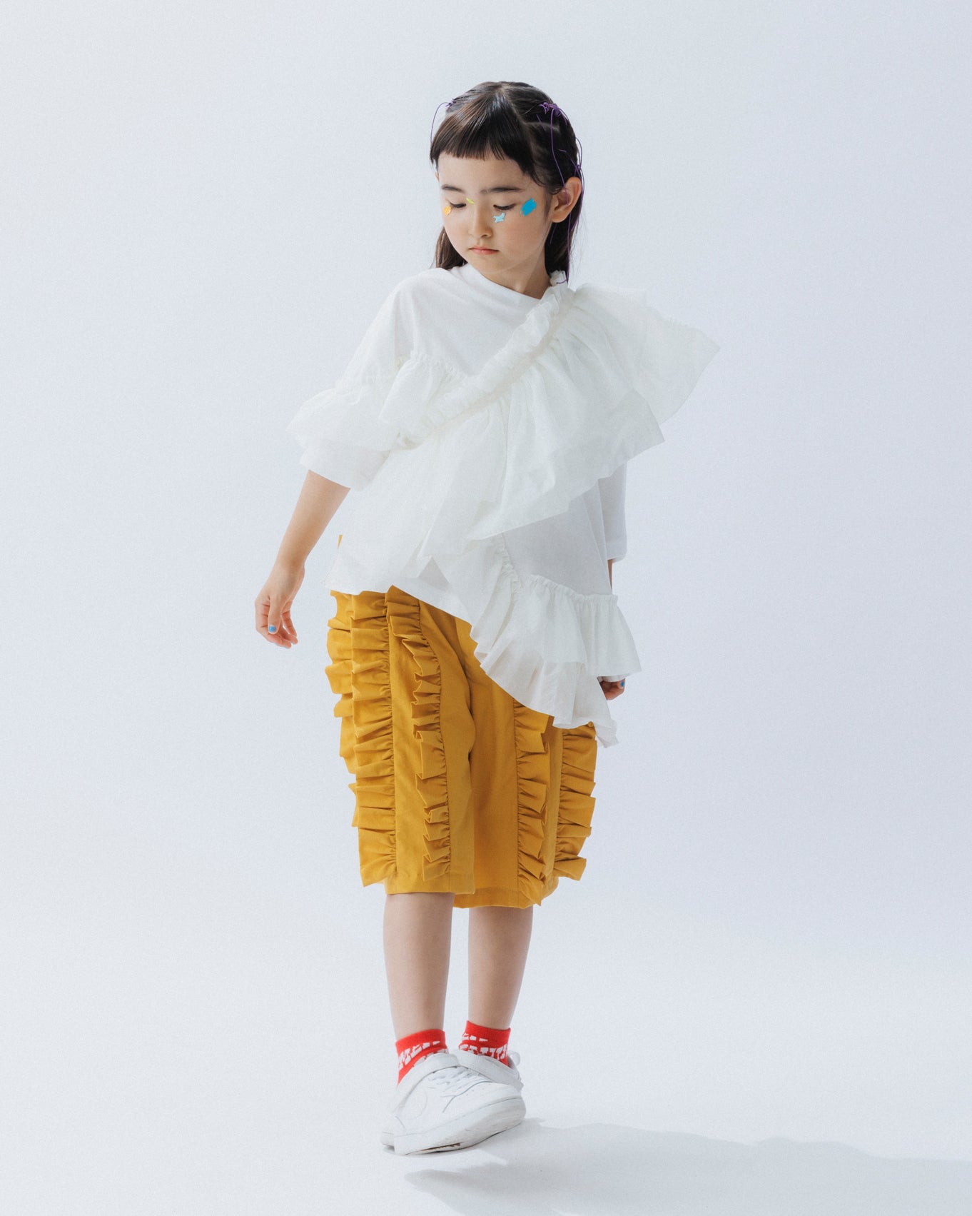 07-nf25-018-252/マルチウェイフリルケープ