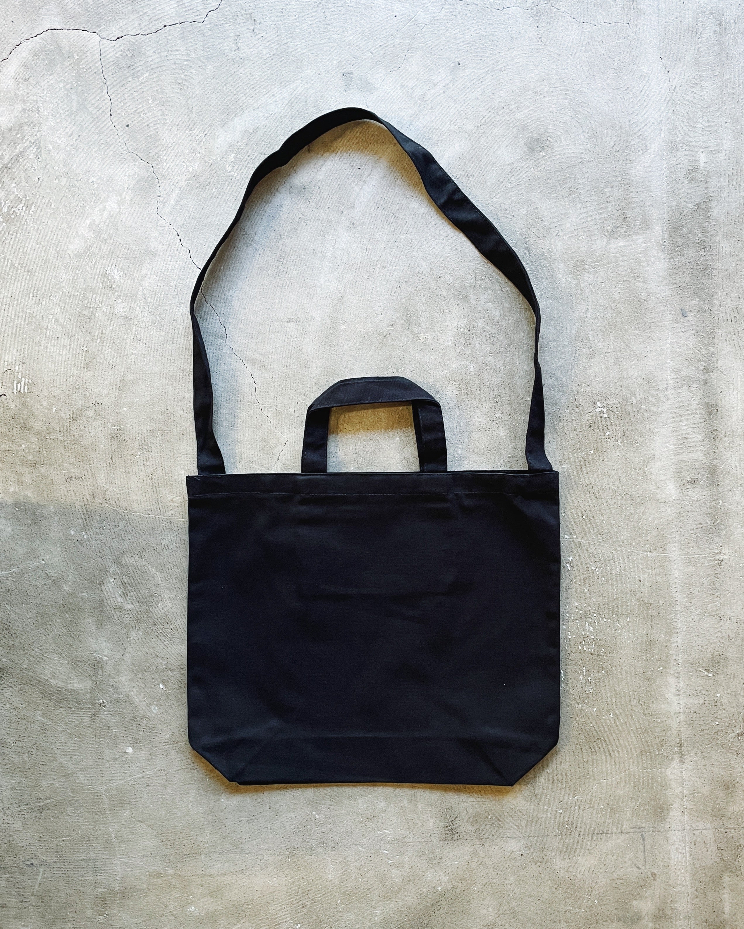 nunuforme SHOULDER BAG