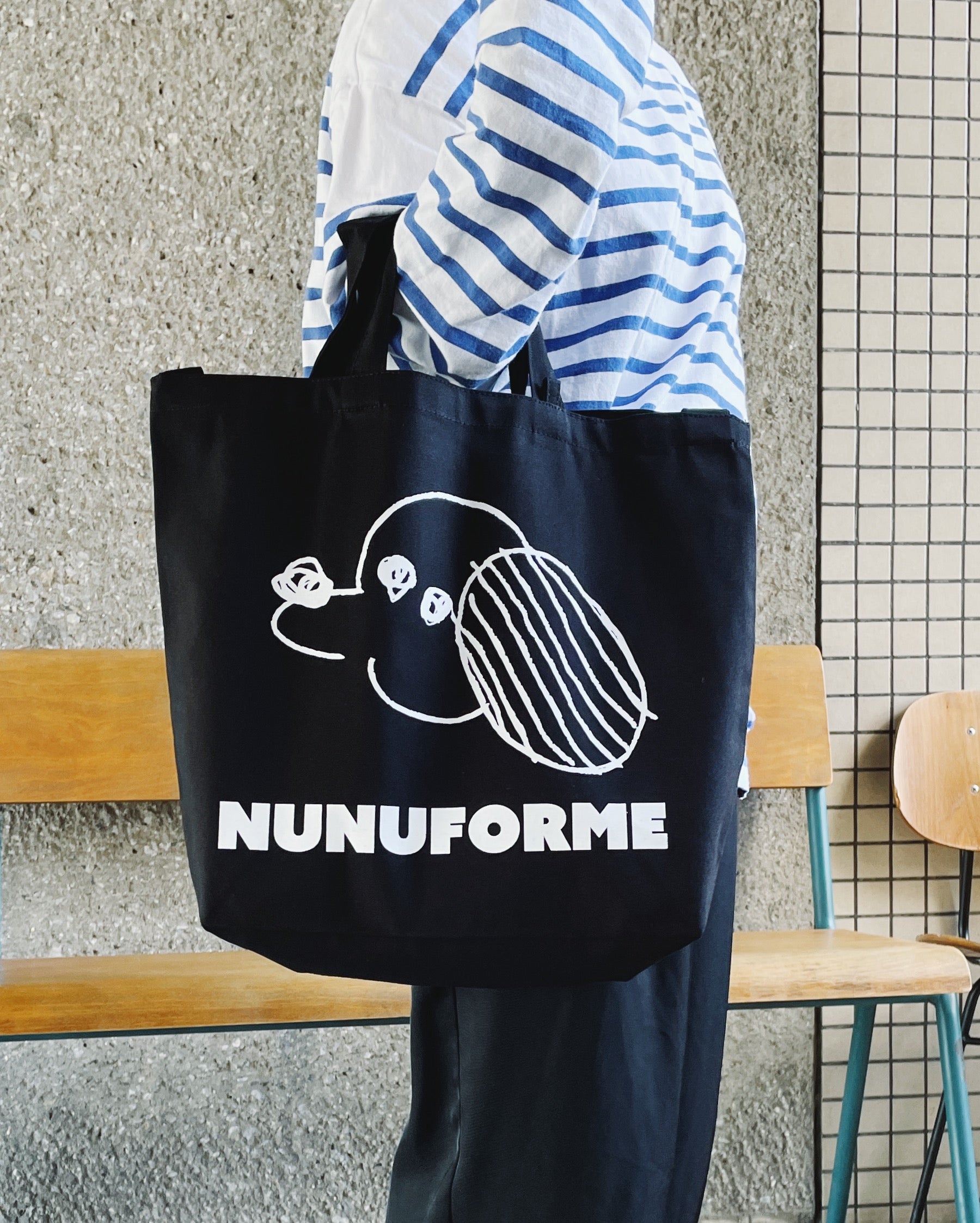 nunuforme SHOULDER BAG