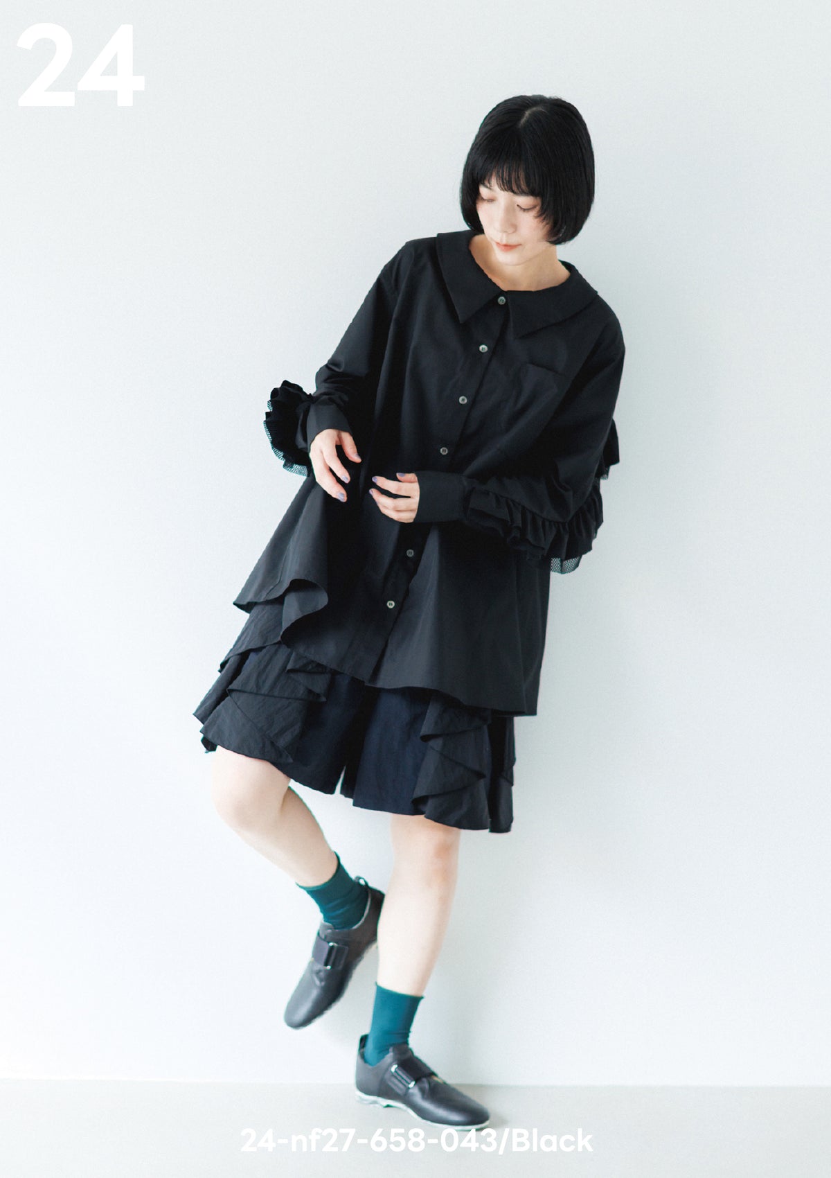 <27SS ご予約分>24-nf27-658-043A フリルショートパンツ