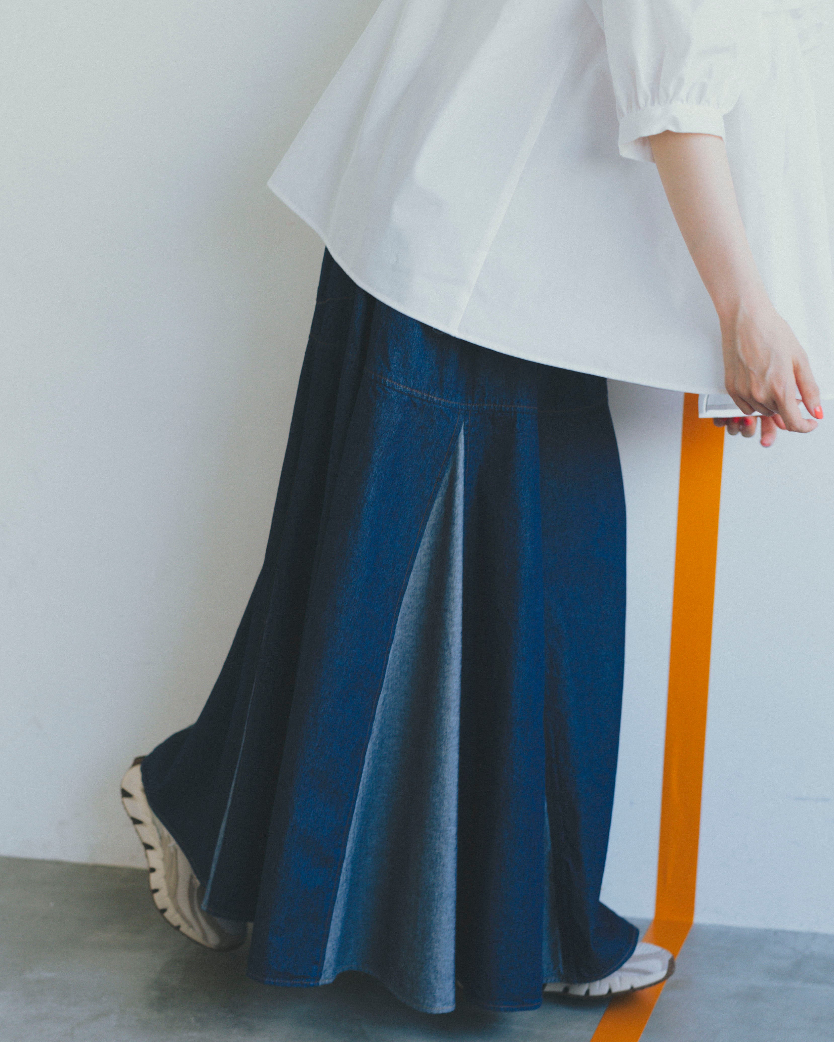 Last One!!!42-nf23-728-232A/2サイドデニムスカート