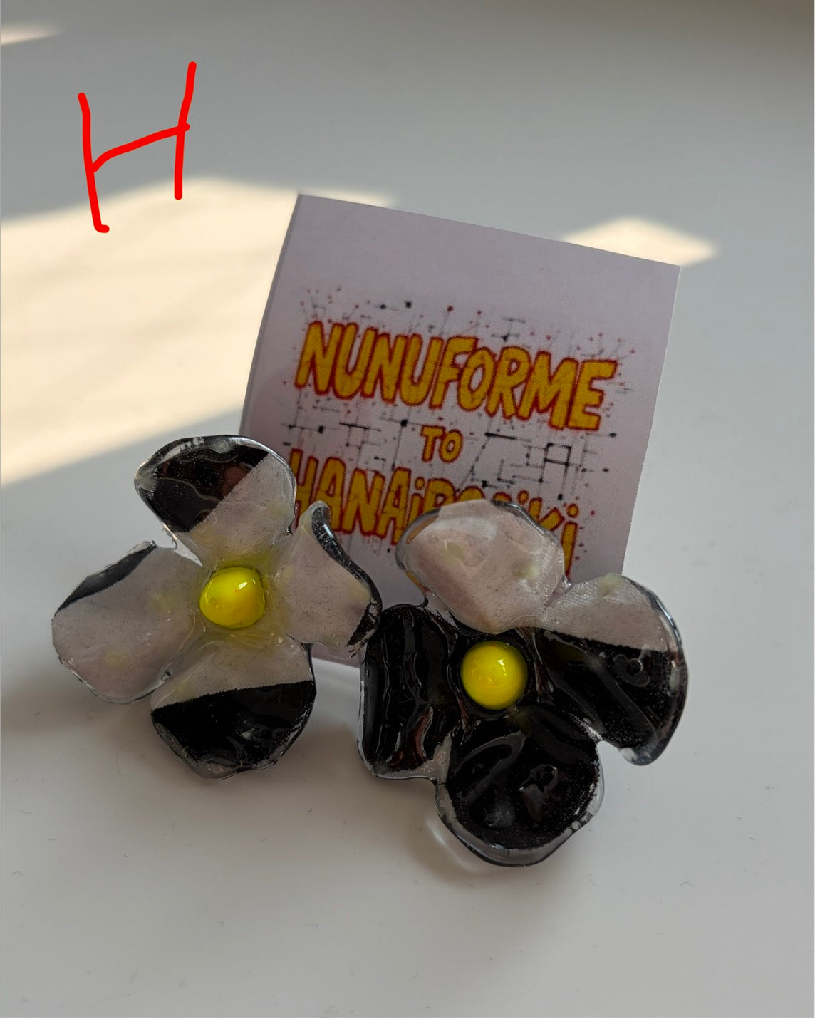 INUINU ARTIST T-SHIRT EXHIBITION