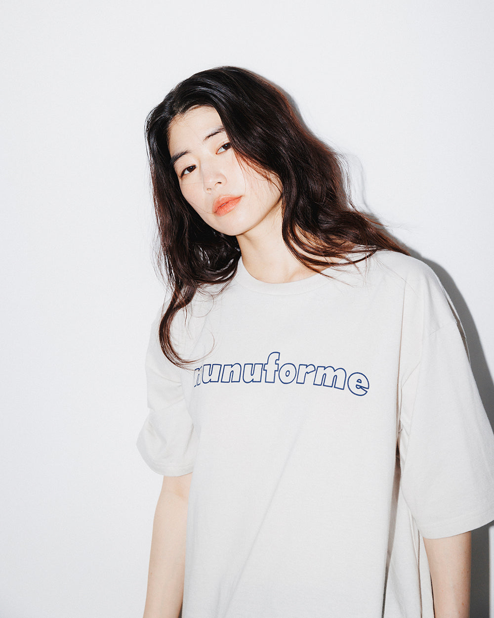 nunuformeロゴTシャツ/ec05
