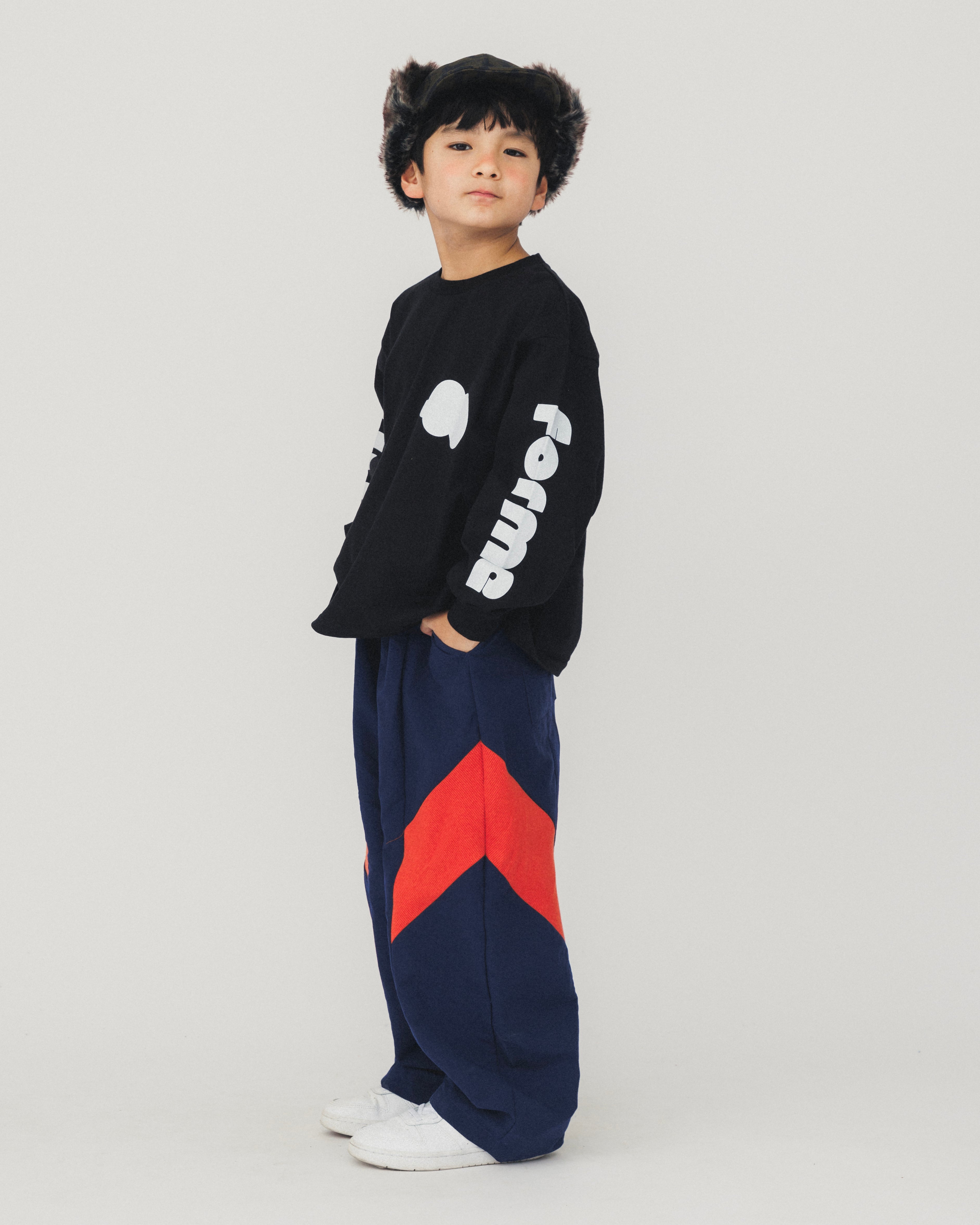nt24-007-04A/nunuforme袖 プリント
