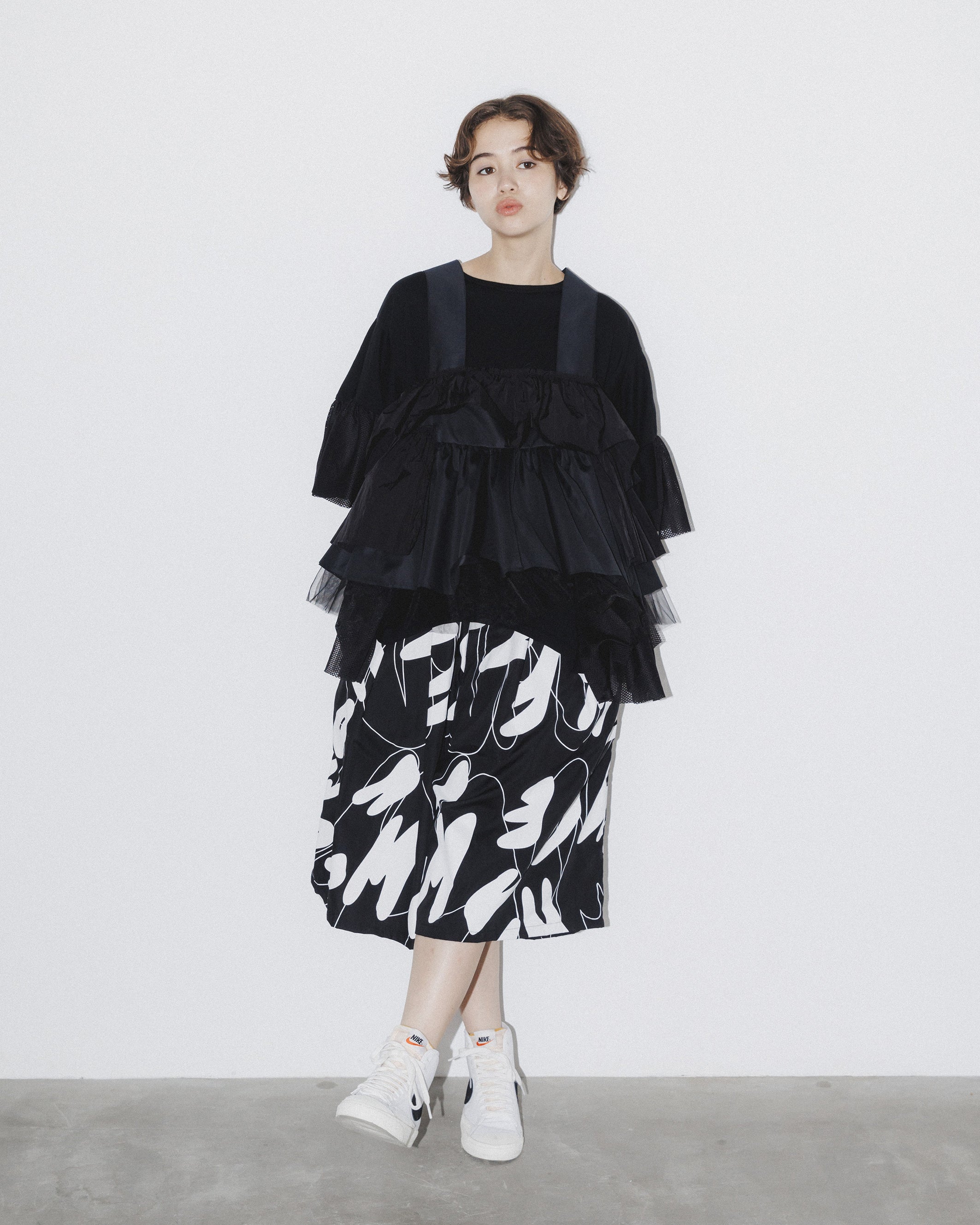 11-nf25-546-033A/レイヤードフリルビスチェ