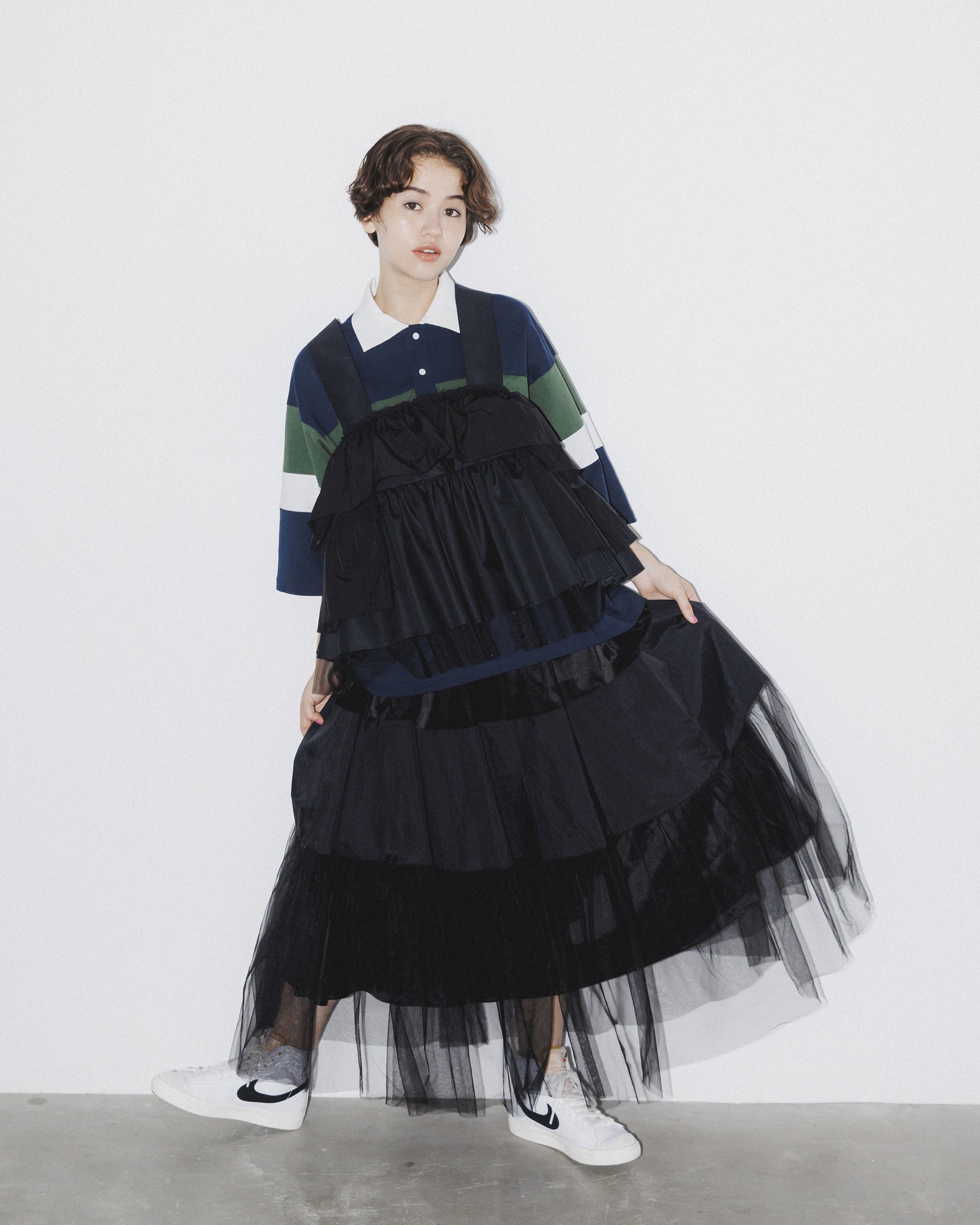 ADULT SKIRT