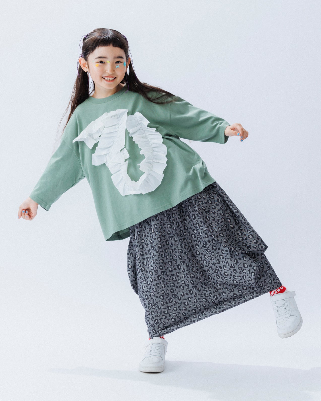 ご予約商品〈3月入荷予定〉50-nf25-928-715 ビックフリルT