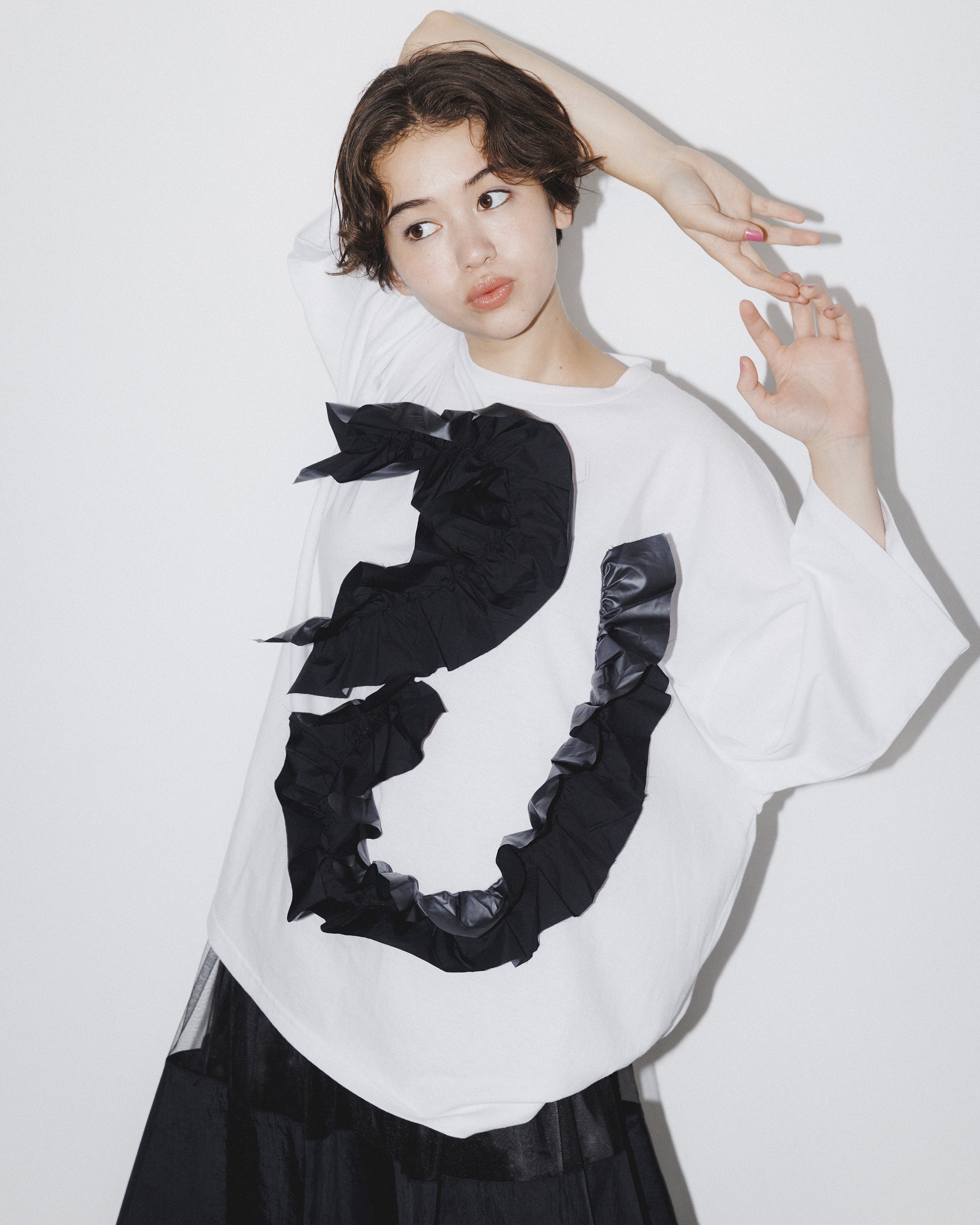 ご予約商品〈3月入荷予定〉50-nf25-928-715 ビックフリルT