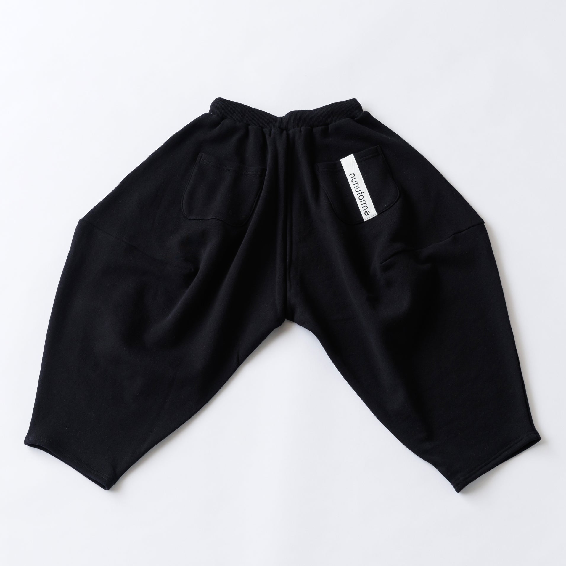 ご予約商品〈3月入荷予定〉ns-921-503 スウェットポインテッドパンツ